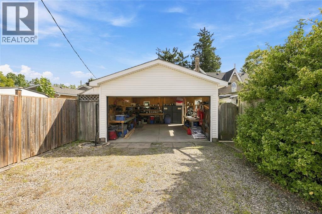 3223 Church Street Property Photo 49