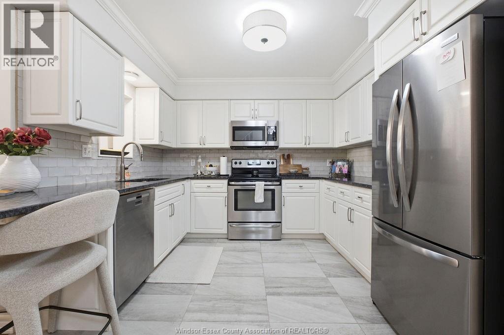 350 Tuscany Crescent Property Photo 10