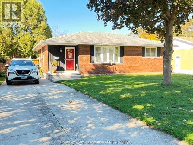 35 Sudbury DRIVE Property Photo 1