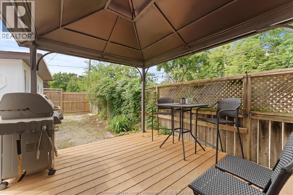 1261 Monmouth Road Property Photo 25