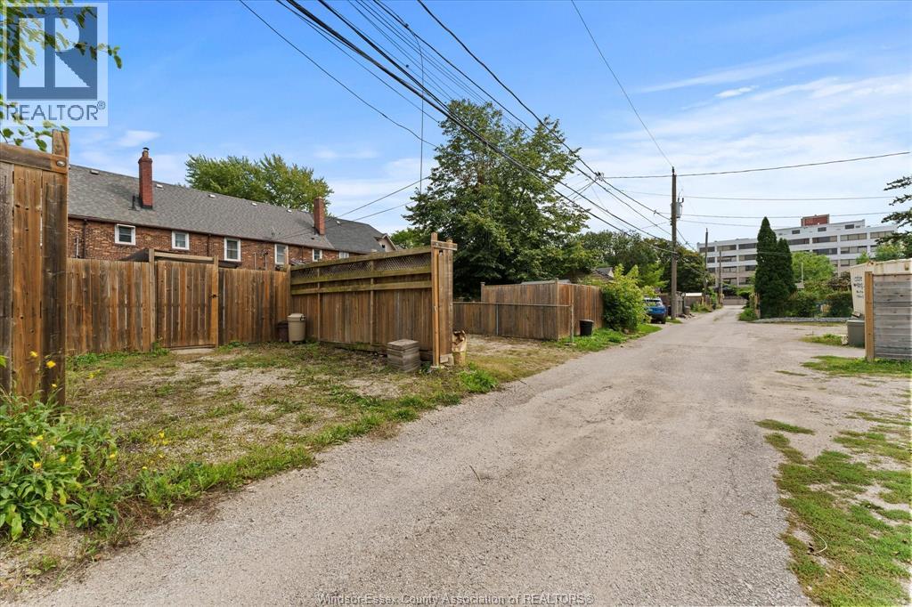 1261 Monmouth Road Property Photo 30