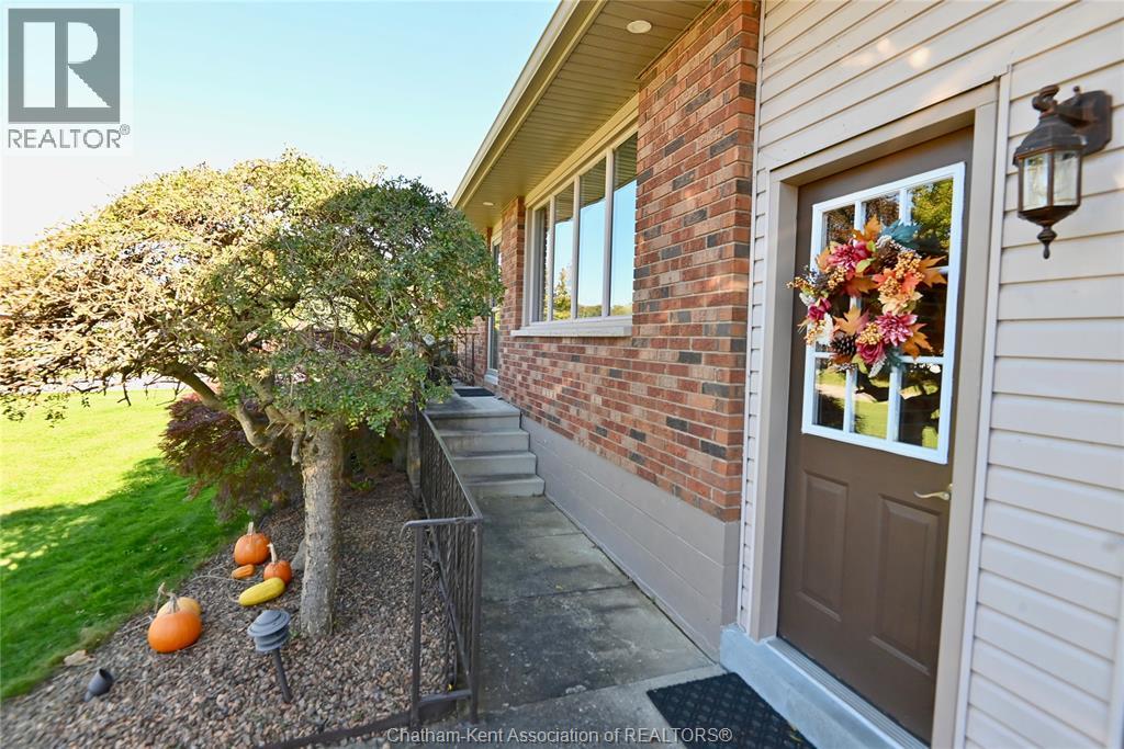 15 Hillsdale Avenue Property Photo 2
