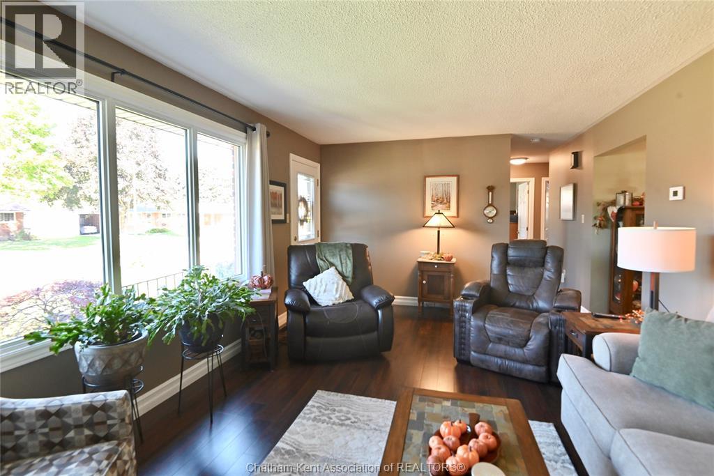 15 Hillsdale Avenue Property Photo 5