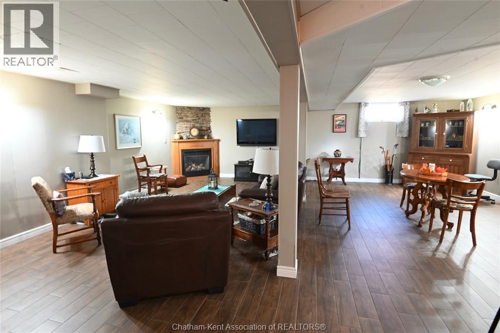 15 Hillsdale Avenue Property Photo 36