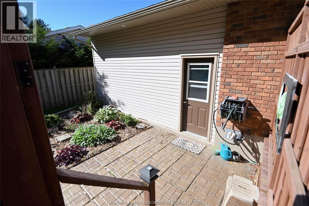 15 Hillsdale Avenue Property Photo 41