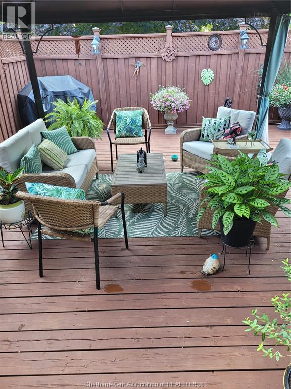15 Hillsdale Avenue Property Photo 44