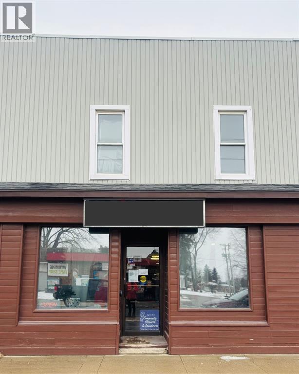 645 Broadway Street Property Photo 1