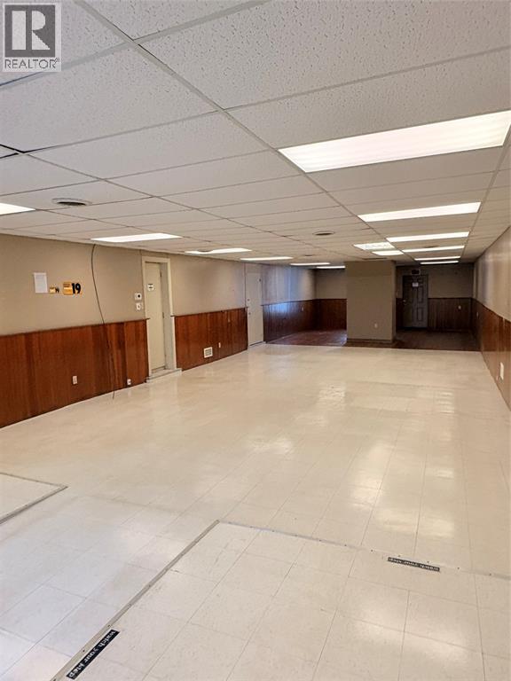 645 Broadway Street Property Photo 3