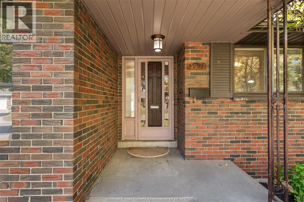 2997 St Patrick's Drive Property Photo 3