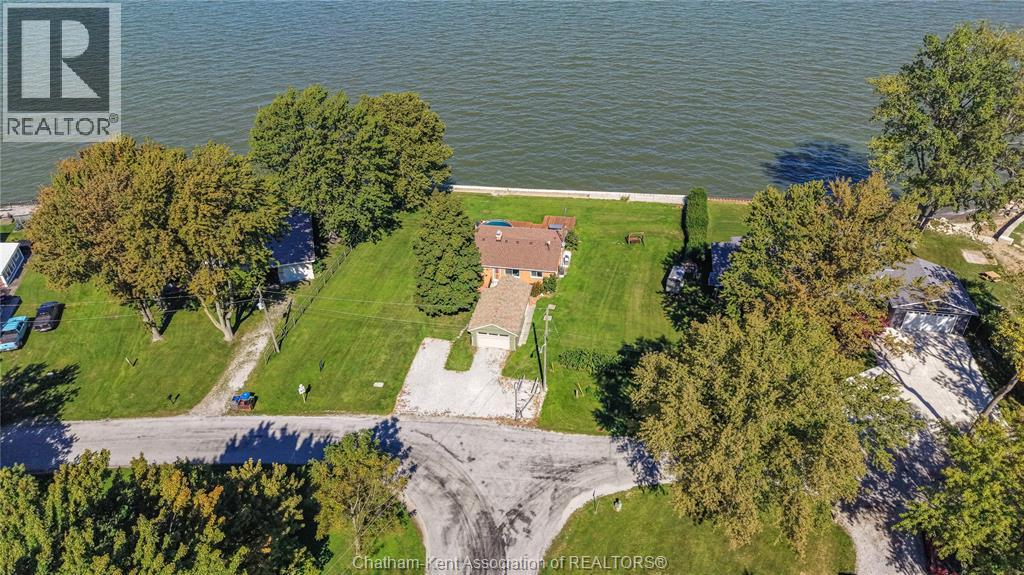 Island Crescent Property Photo 8