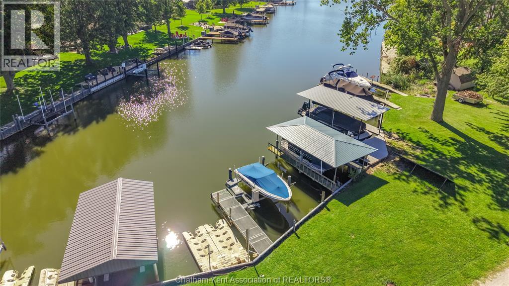 Island Crescent Property Photo 20