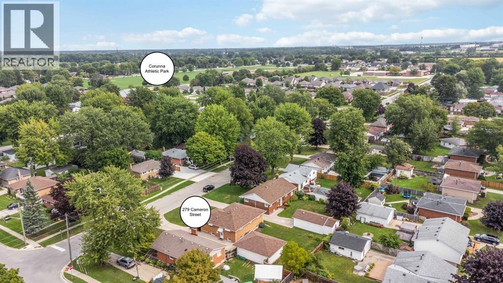 279 Cameron Street Property Photo 5