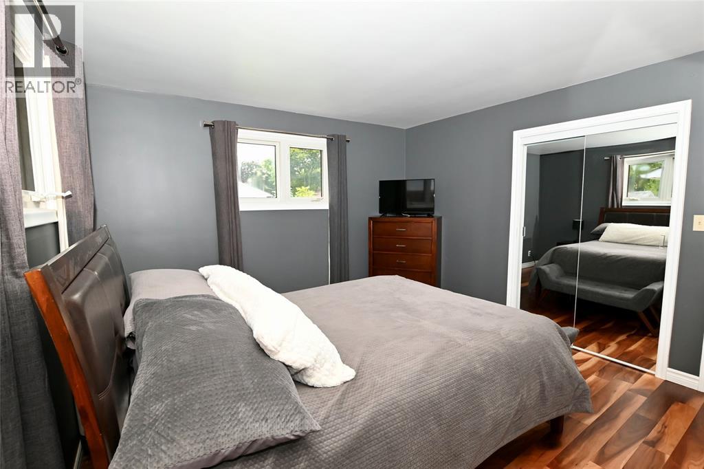 279 Cameron Street Property Photo 19