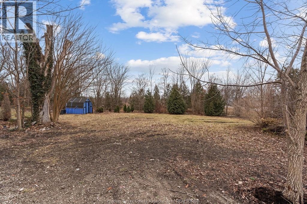23 Scott Lane Property Photo 22