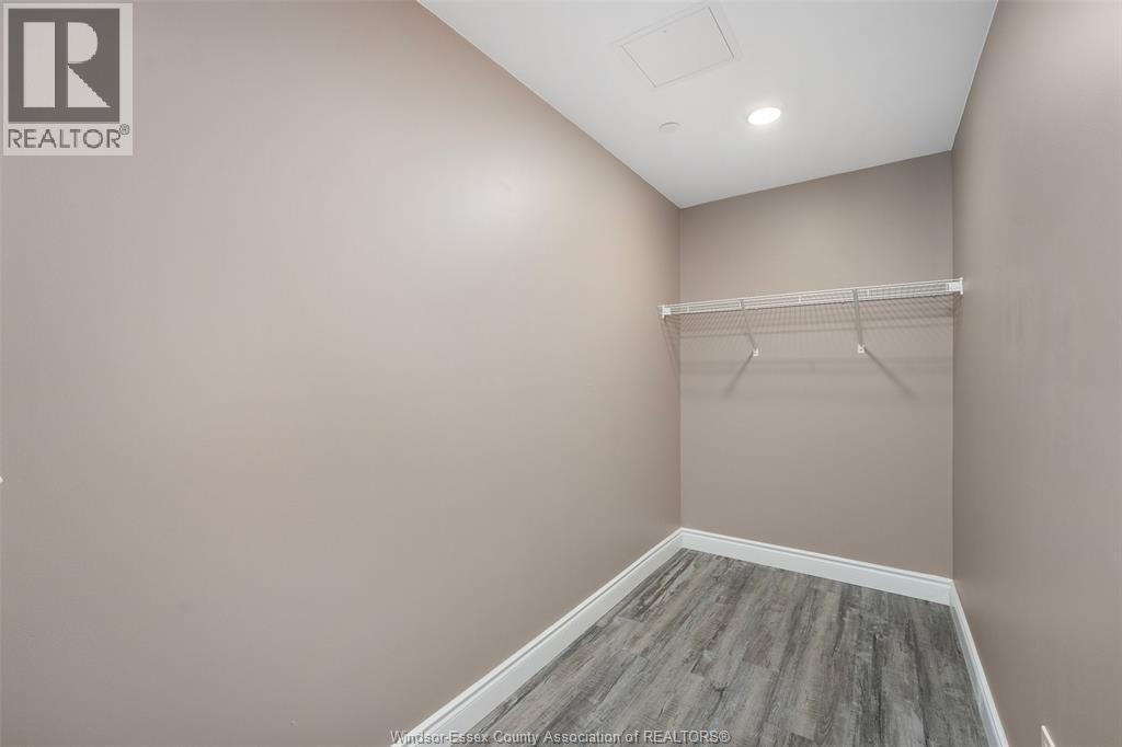 1675 Banwell Unit# 106 Property Photo 15
