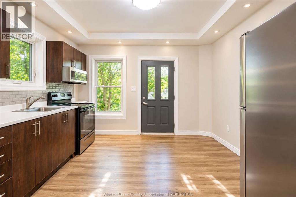359 Mcewan Avenue Property Photo 2