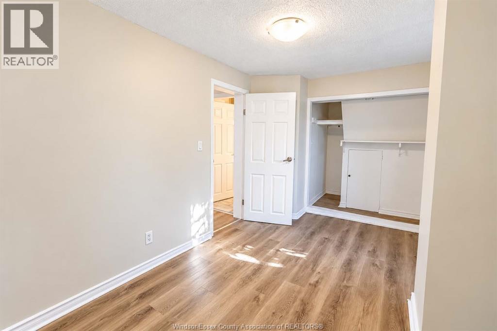 359 Mcewan Avenue Property Photo 5