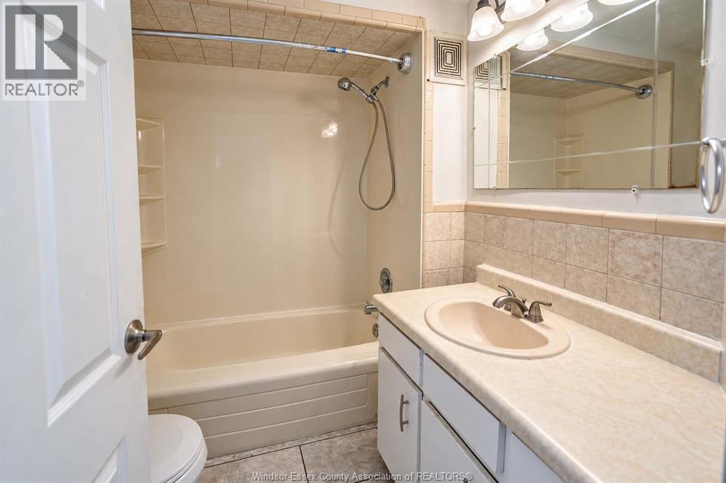 359 Mcewan Avenue Property Photo 12