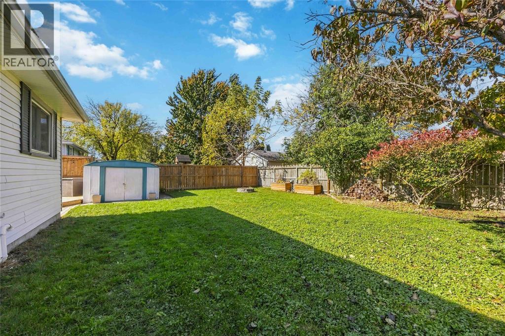 1150 Overlea Crescent Property Photo 29