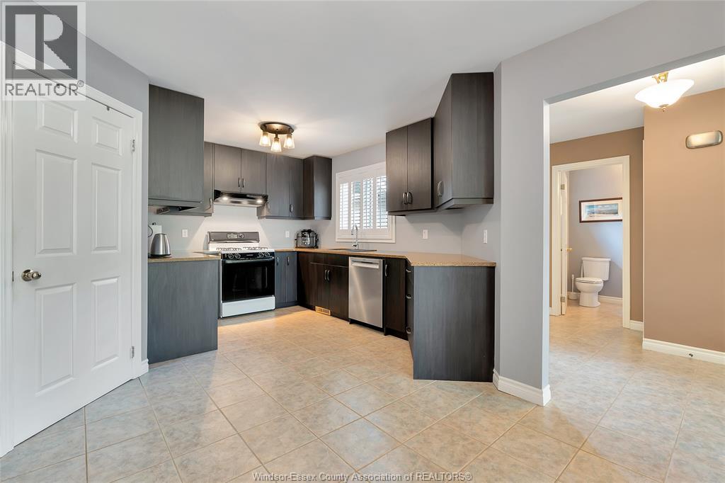 65 Fairway Crescent Unit# 4 Property Photo 11