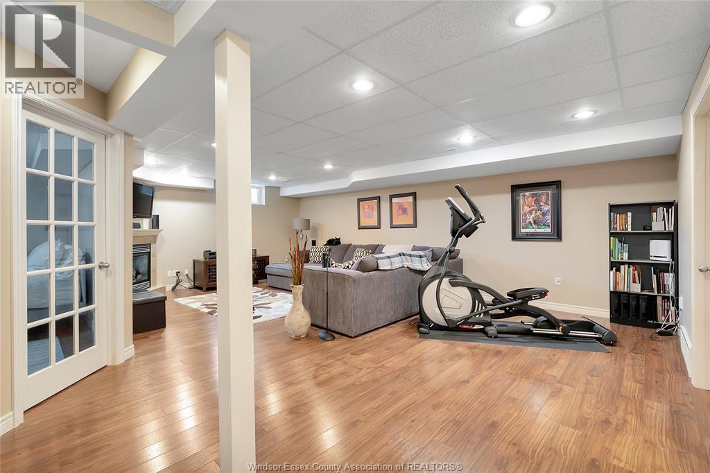 65 Fairway Crescent Unit# 4 Property Photo 24