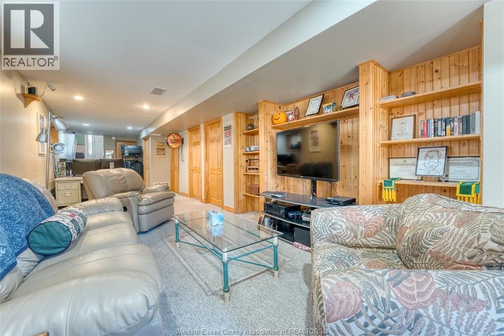1583 Chateau Avenue Property Photo 22
