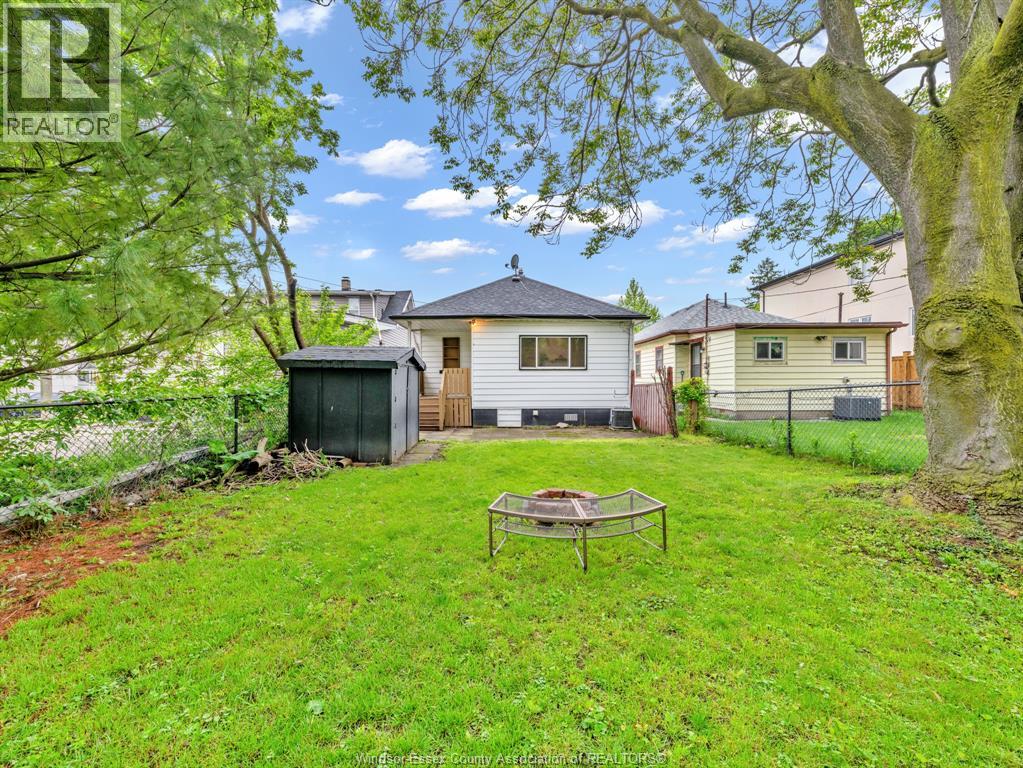 990 Campbell Avenue Property Photo 17