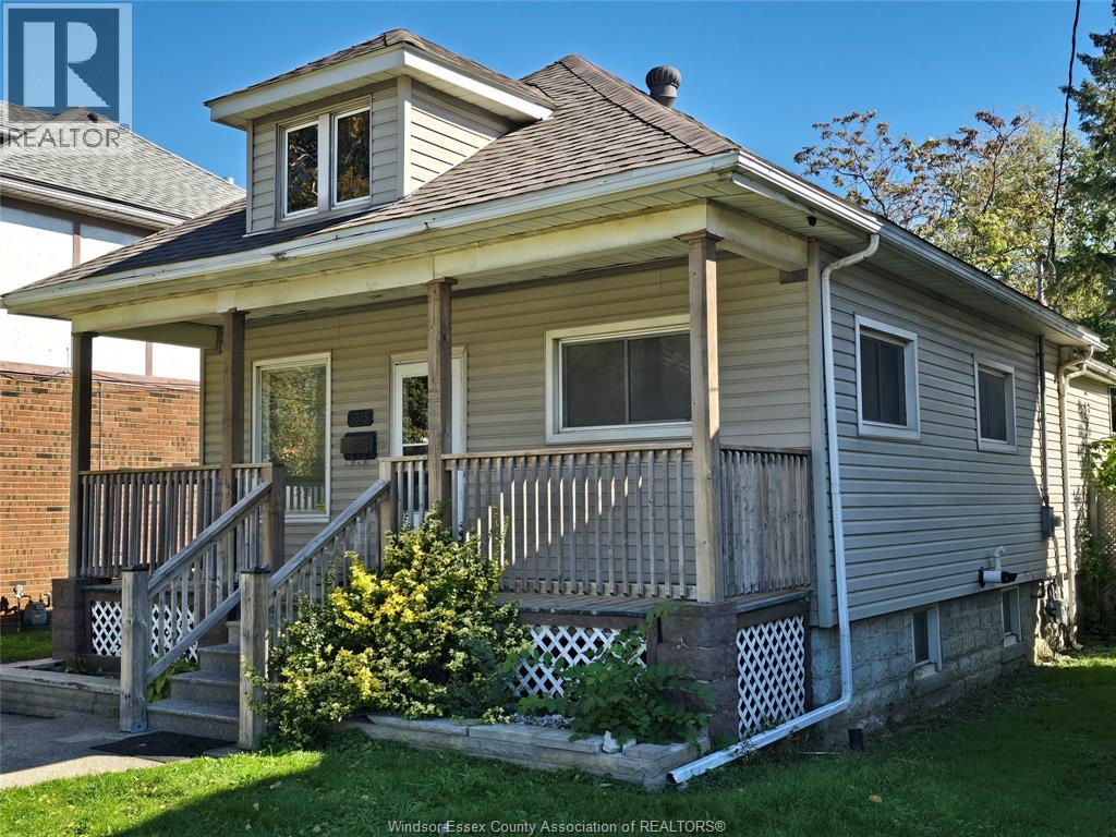 3515 Sandwich Street Property Photo 3