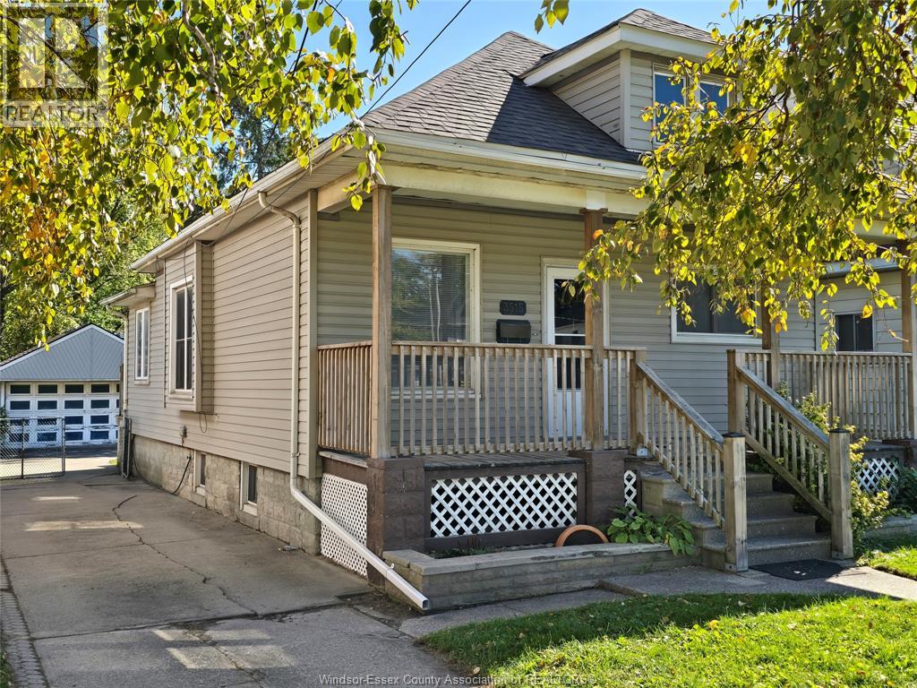 3515 Sandwich Street Property Photo 4