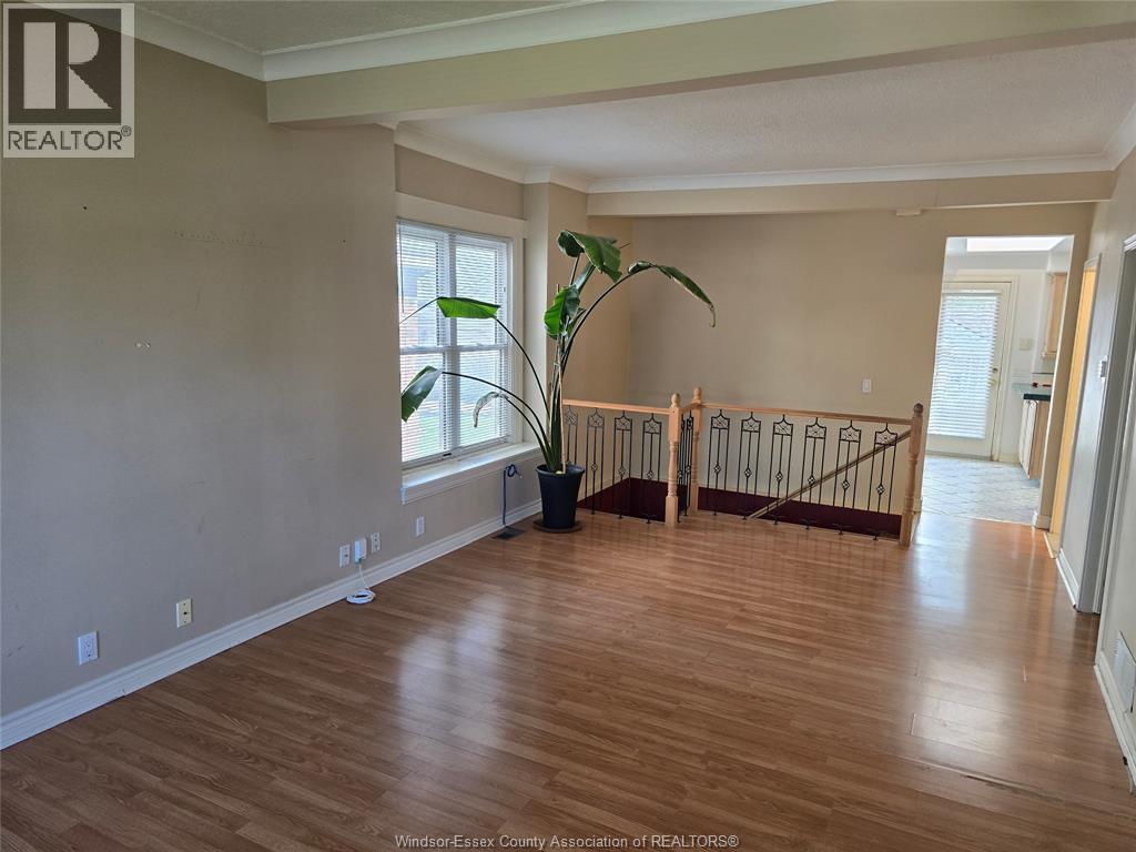 3515 Sandwich Street Property Photo 5