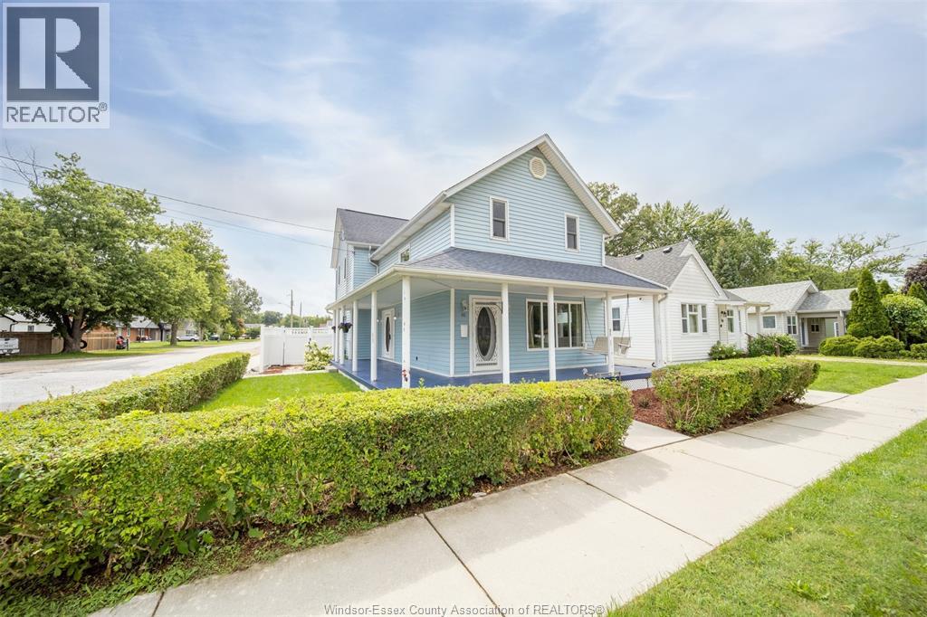 90 Victoria Property Photo 2