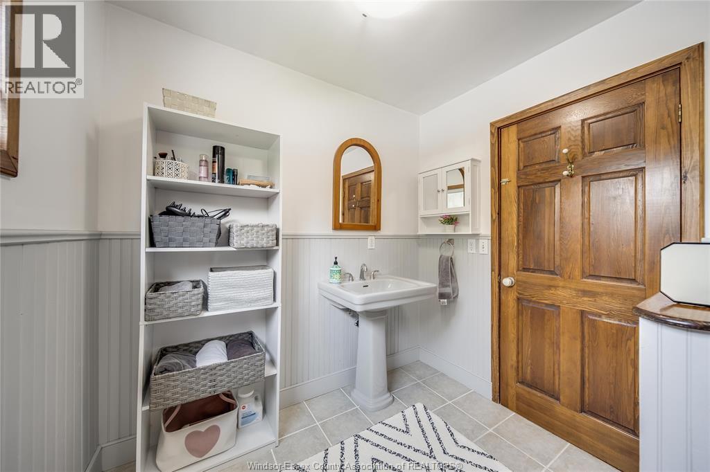 90 Victoria Property Photo 22