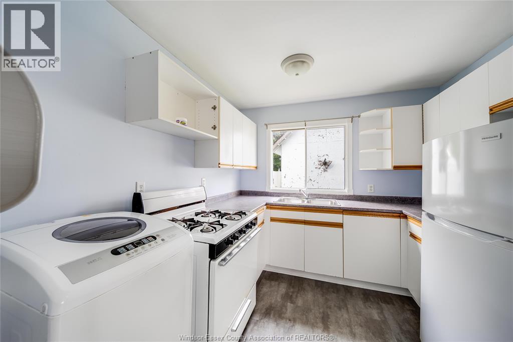 90 Victoria Property Photo 34