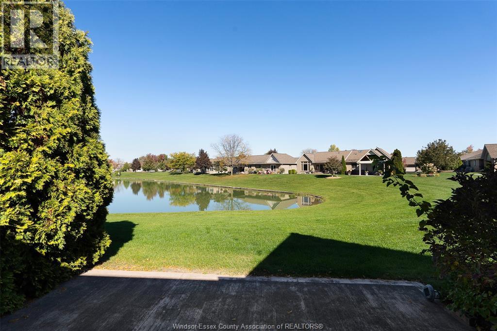 1353 Imperial Crescent Property Photo 32