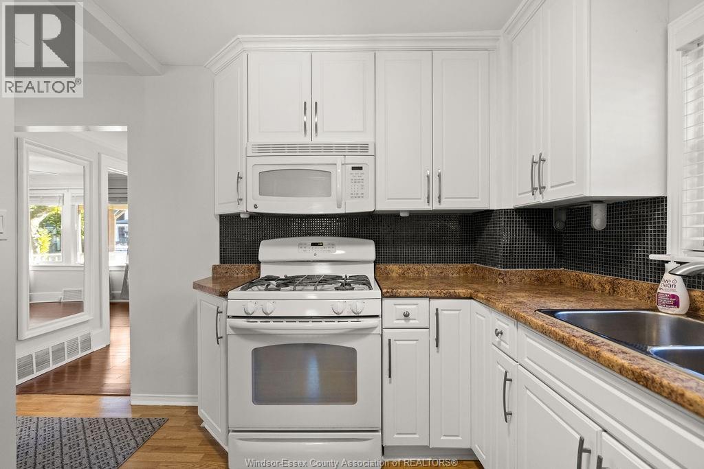 1768 St. Luke Property Photo 10