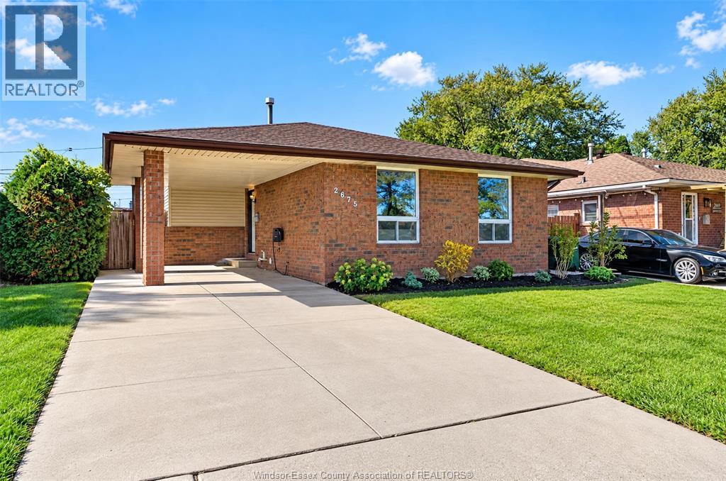 2675 Jefferson Boulevard Property Photo 3