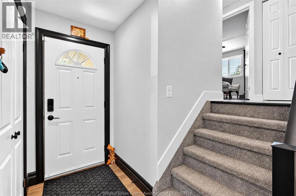 2675 Jefferson Boulevard Property Photo 4