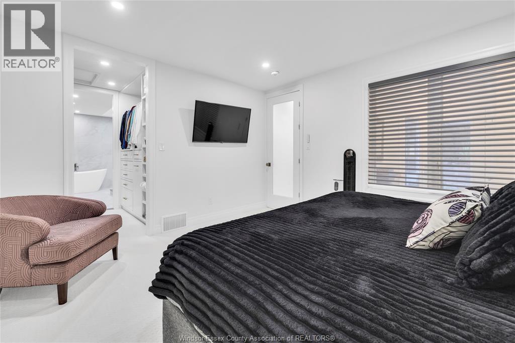 494 Martinique Avenue Property Photo 21