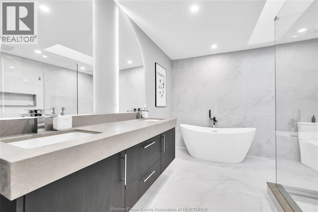 494 Martinique Avenue Property Photo 23