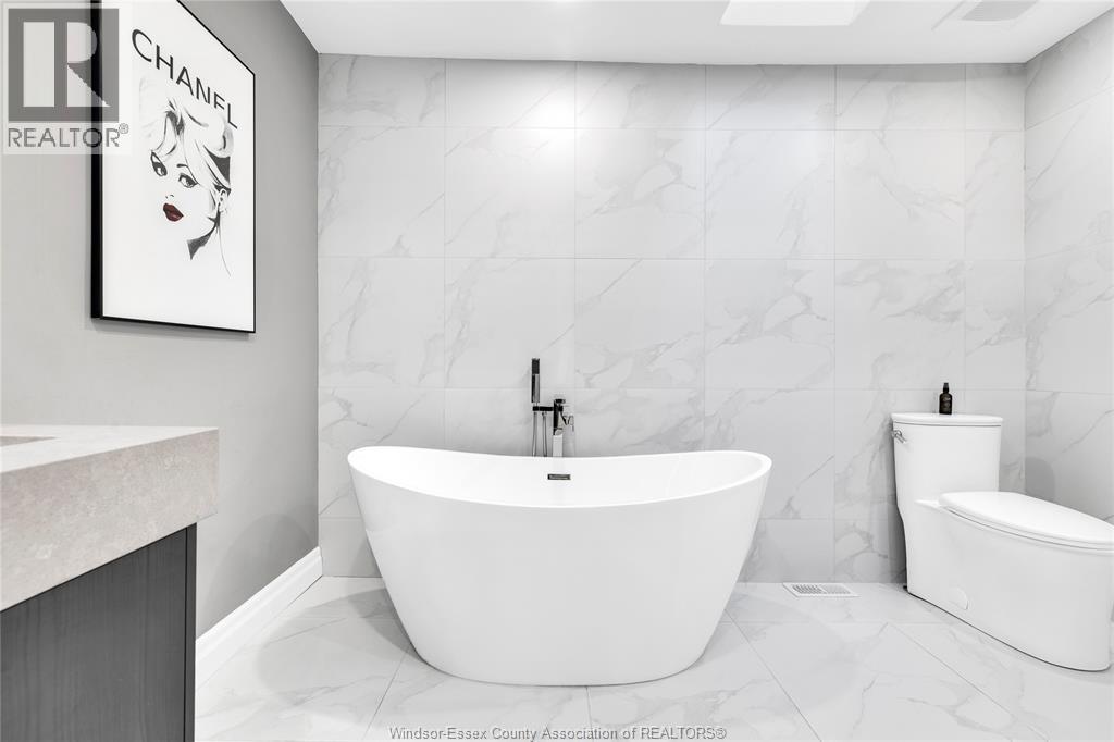494 Martinique Avenue Property Photo 24
