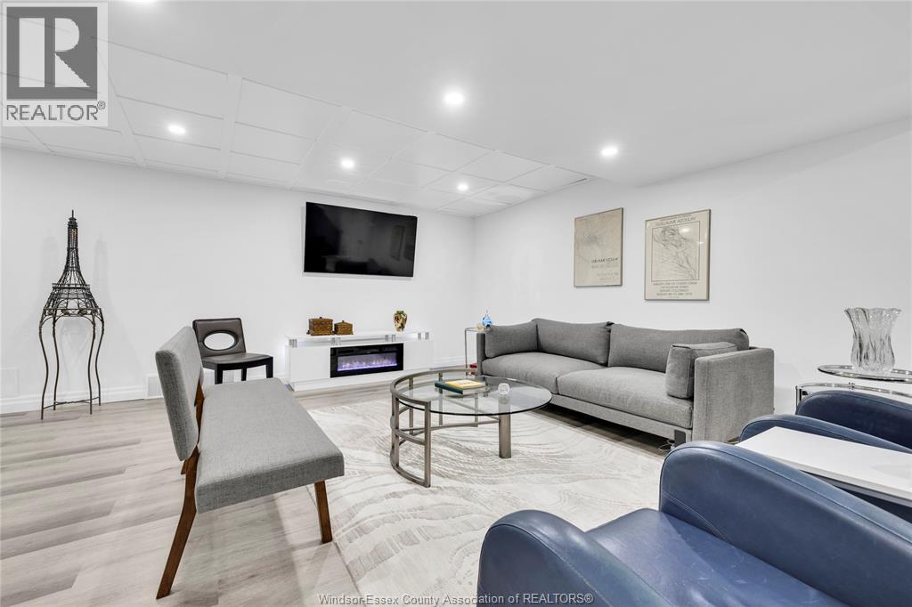 494 Martinique Avenue Property Photo 28