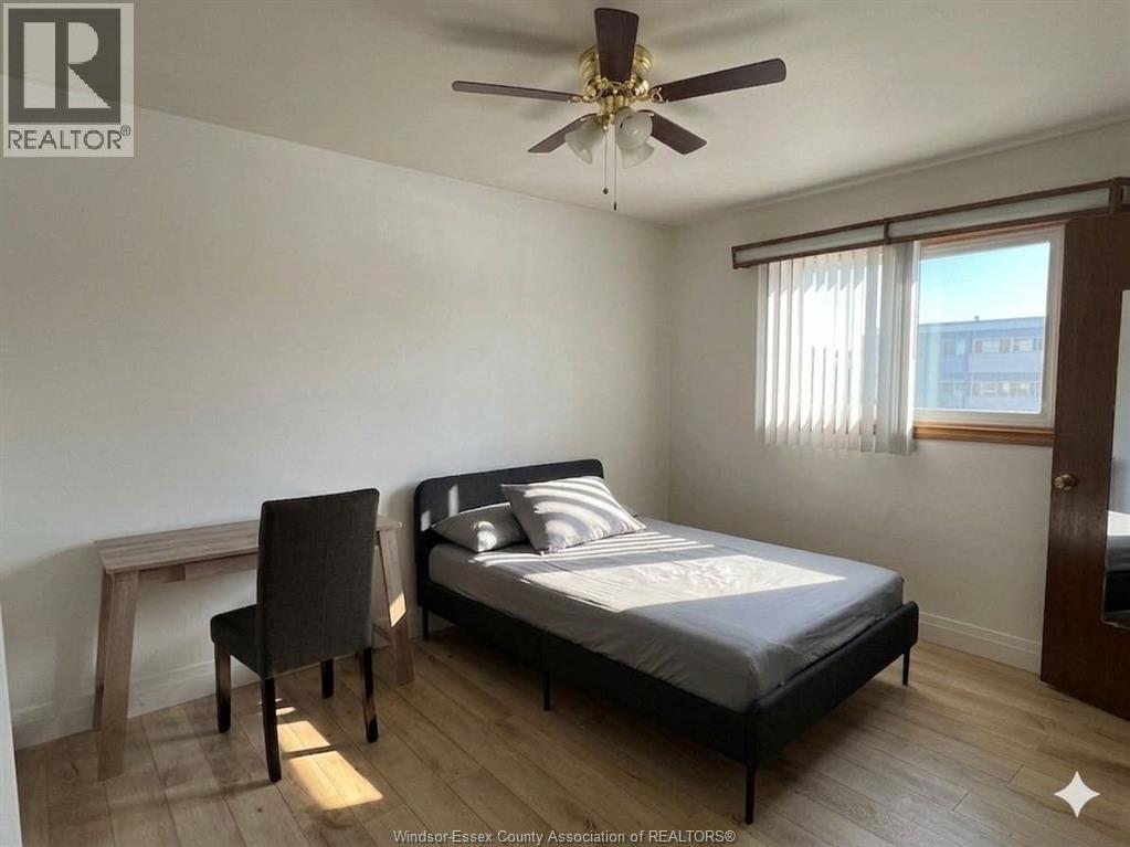 1880 Liberty Unit# Upper Property Photo 5