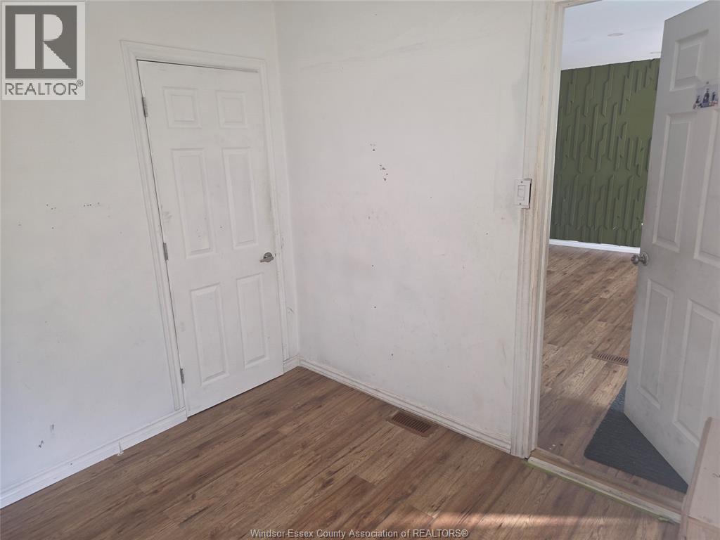 1108 Brock Street Property Photo 10