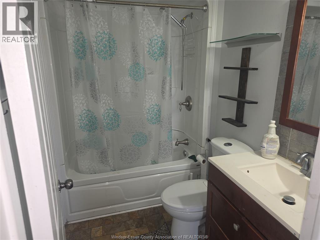 1108 Brock Street Property Photo 14