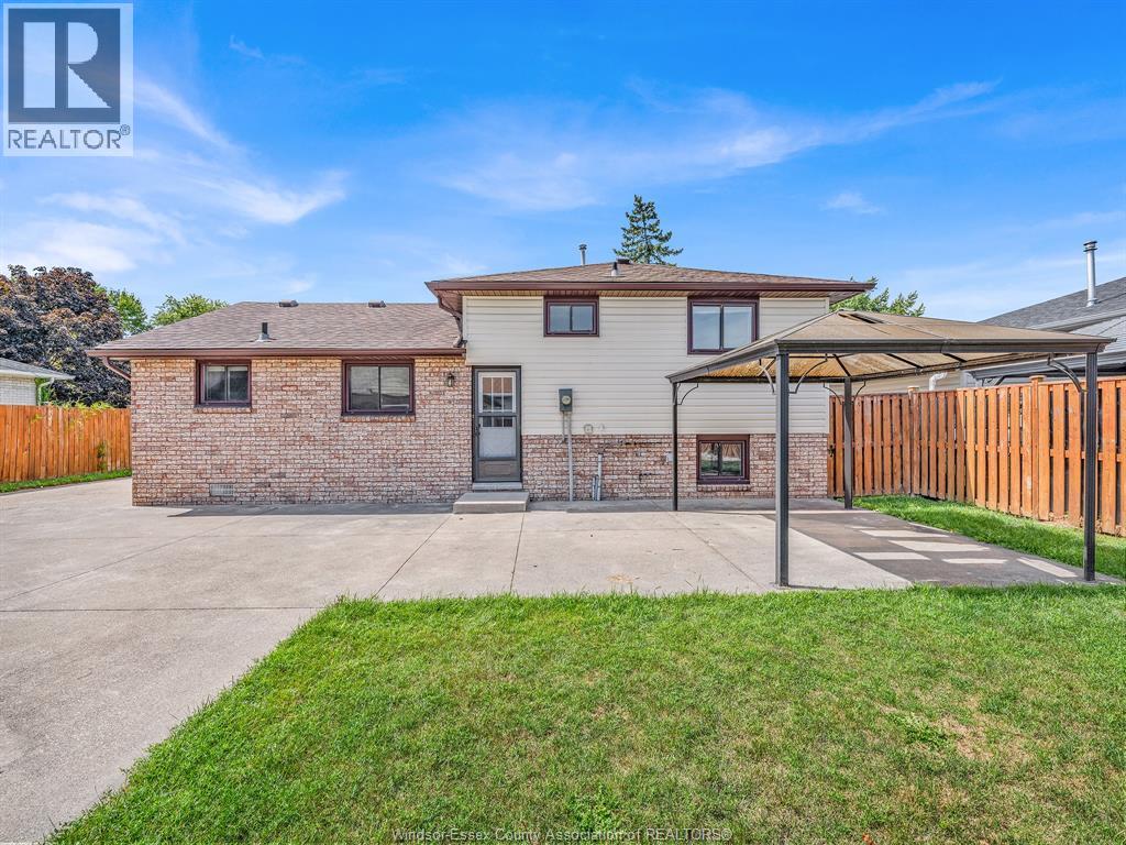 172 Pacific Property Photo 40