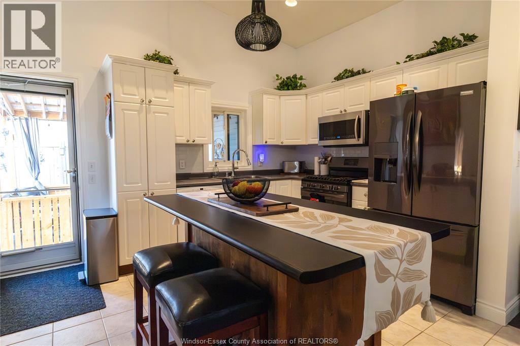 280 Mclellan Property Photo 15