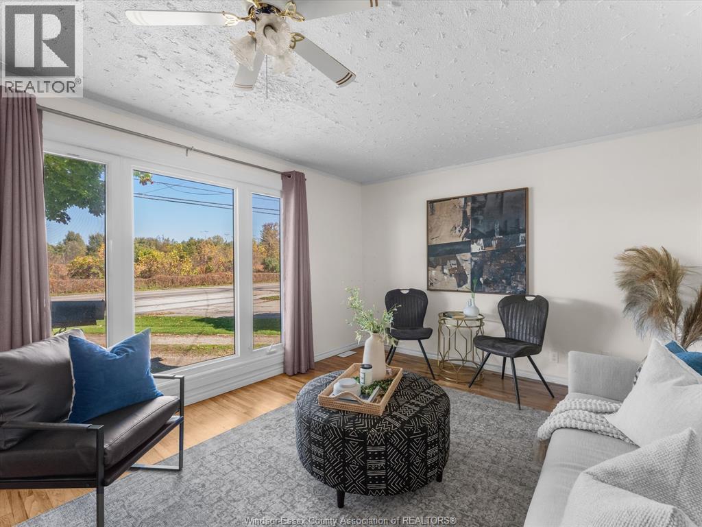 1355 Sprucewood Property Photo 12
