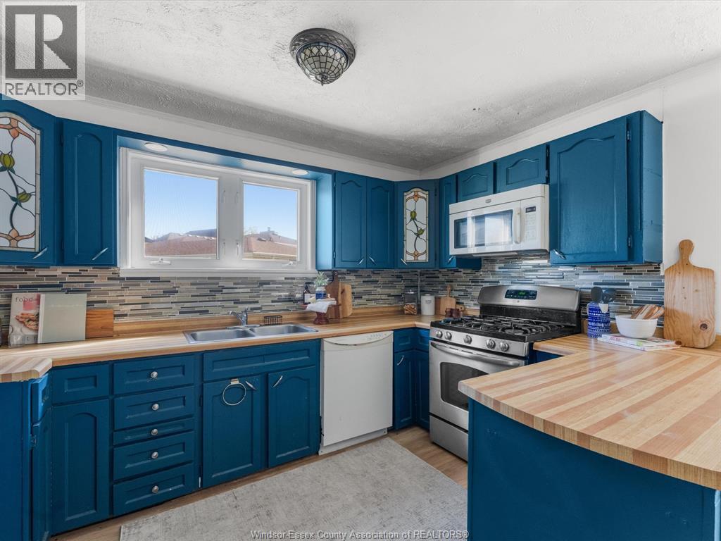 1355 Sprucewood Property Photo 17