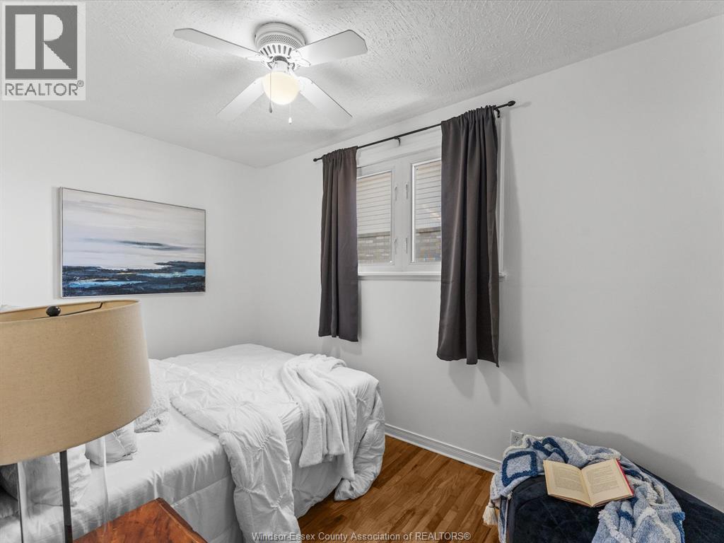1355 Sprucewood Property Photo 28