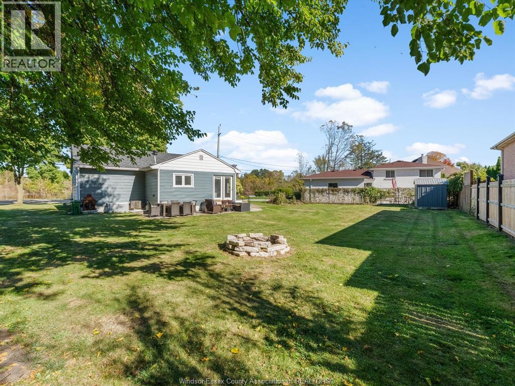 1355 Sprucewood Property Photo 41